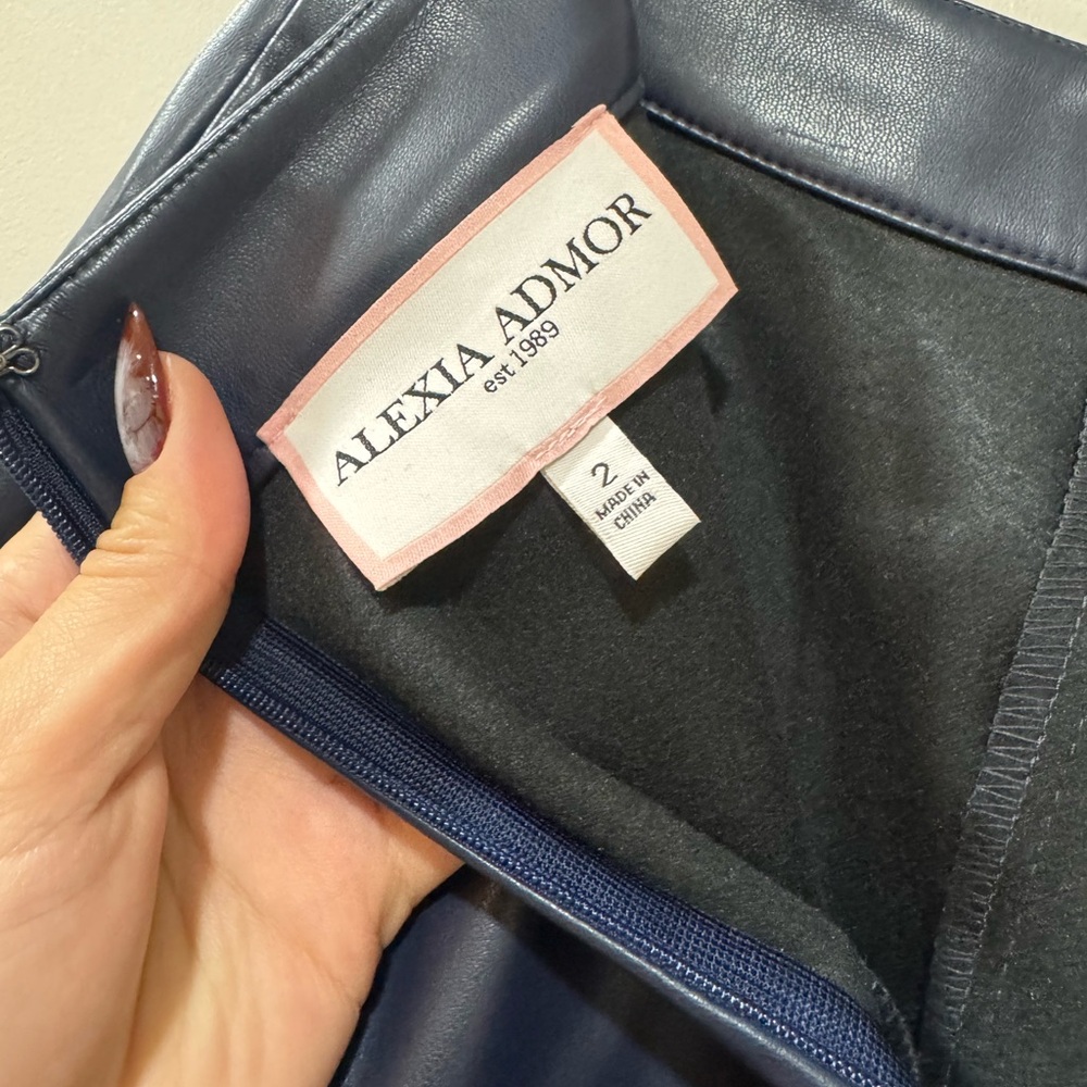 Alexia Admor Lillian Vegan Leather Skirt Navy - Picture 5 of 5